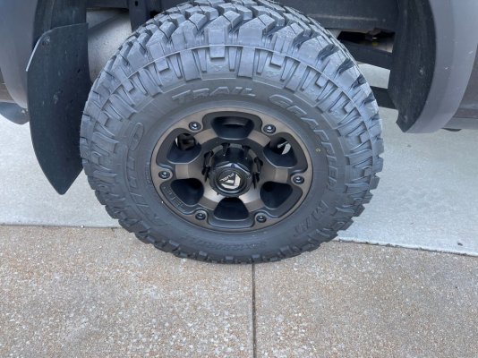 truck tire.jpg